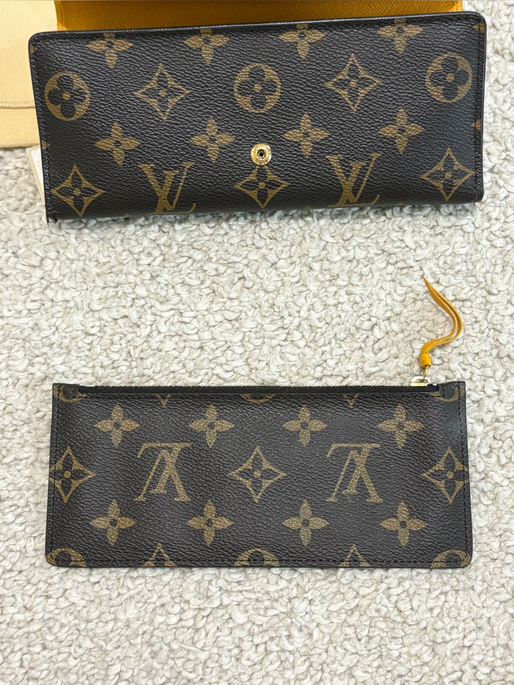Louis Vuitton Monogram Josephine Wallet in Mimosa - Picture 12 of 13